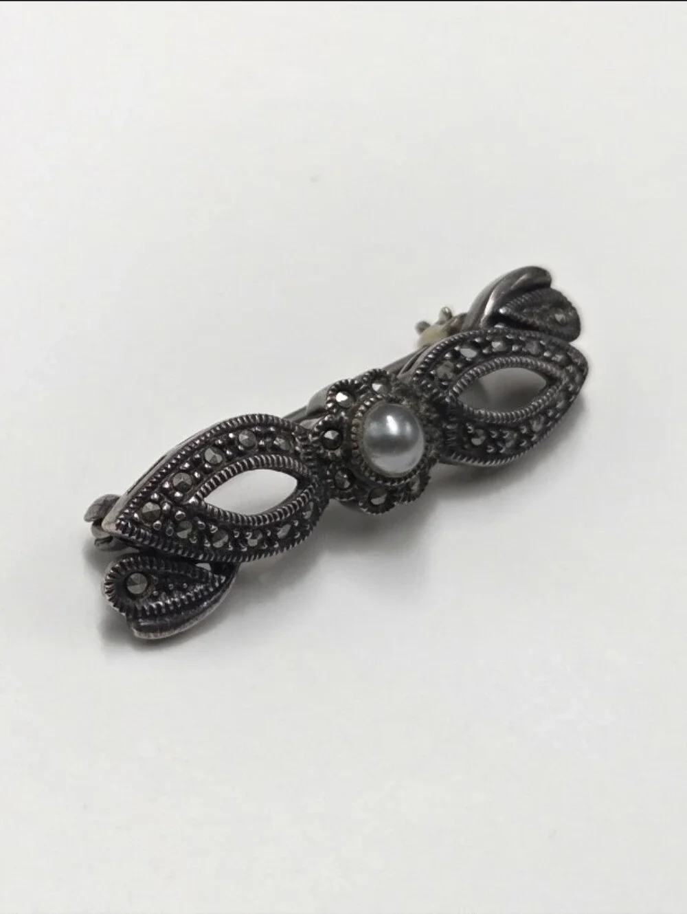 Vintage JJ Judith Jack Sterling Silver Pearl Marcasite Brooch